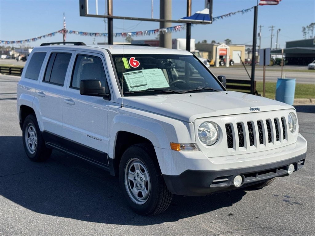 2016 Jeep Patriot Sport's photo