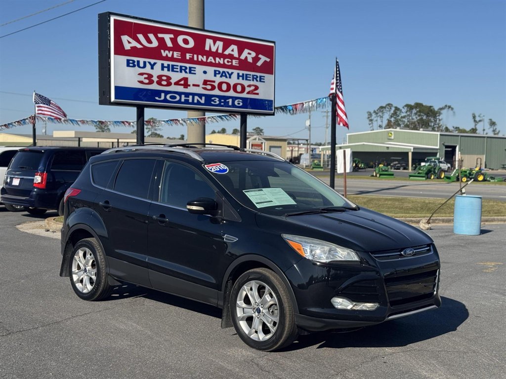 2016 Ford Escape Titanium's photo