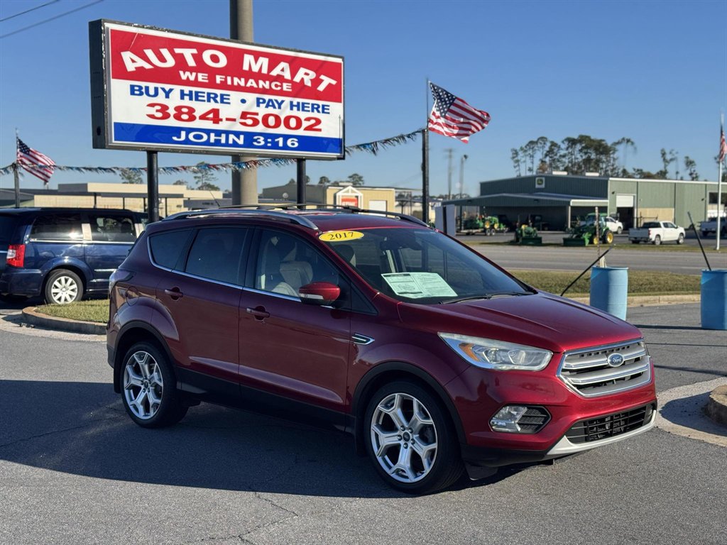2017 Ford Escape Titanium's photo