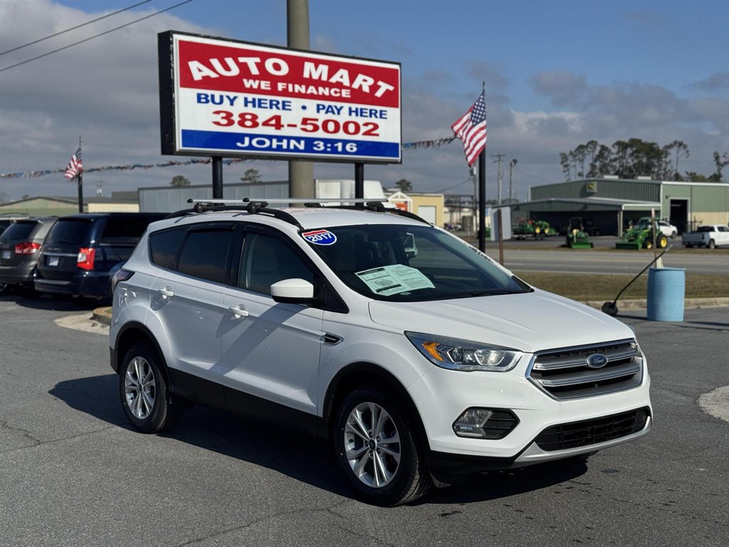 2017 Ford Escape SE's photo