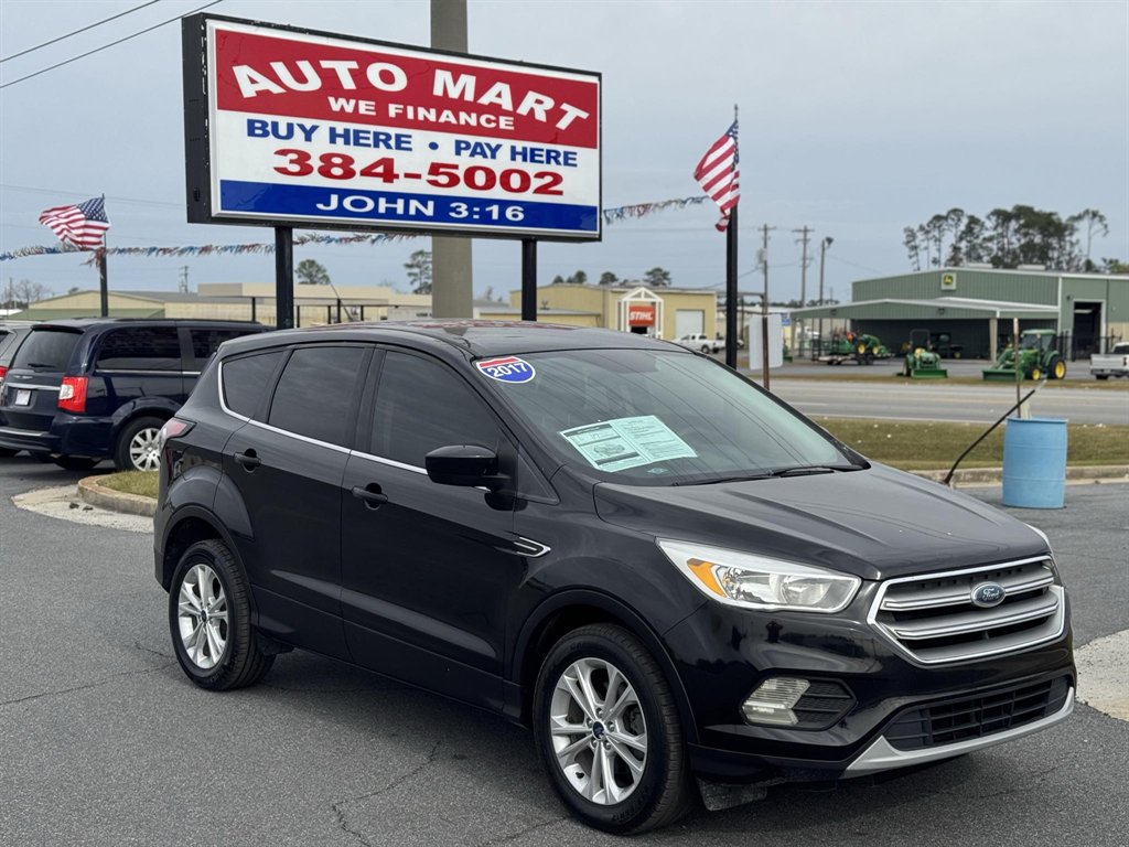 2017 Ford Escape SE's photo