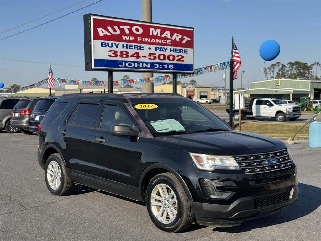 2017 Ford Explorer Base's photo