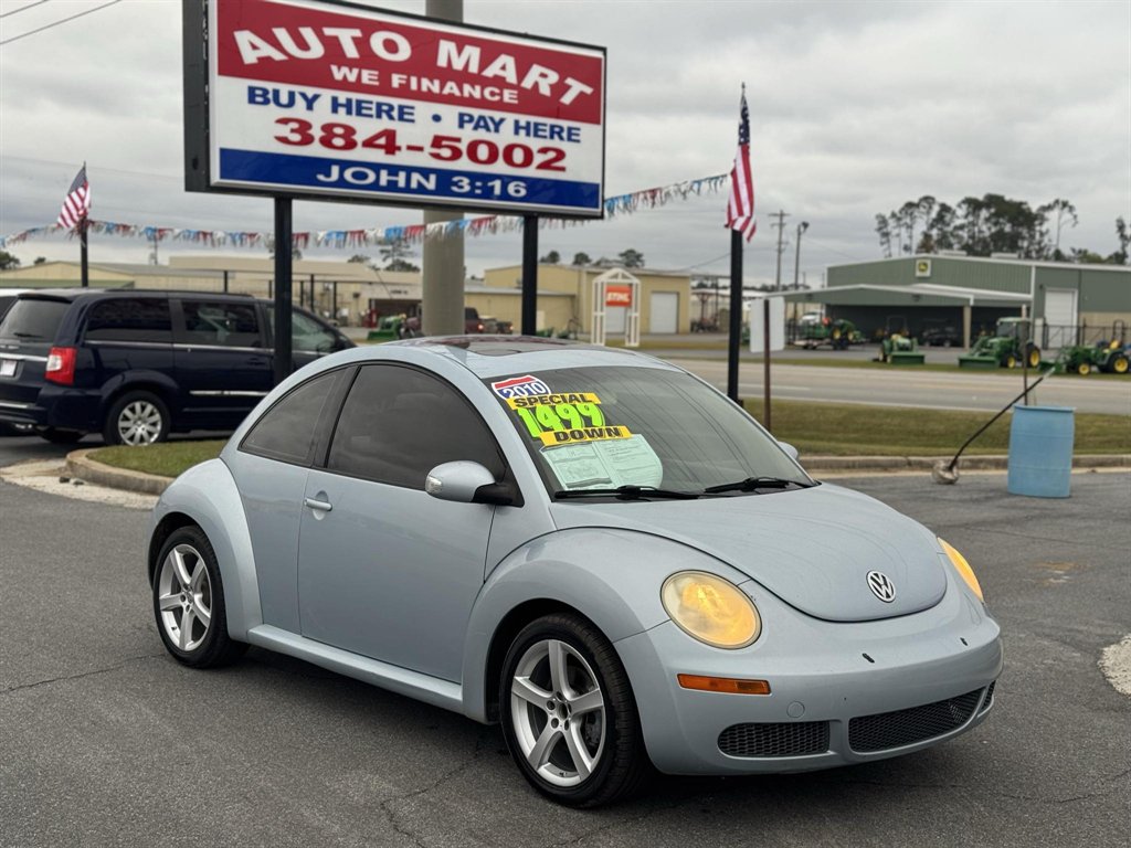 2010 Volkswagen New Beetle Base's photo