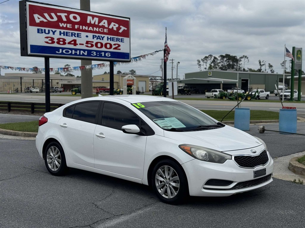 2015 Kia Forte LX AT's photo
